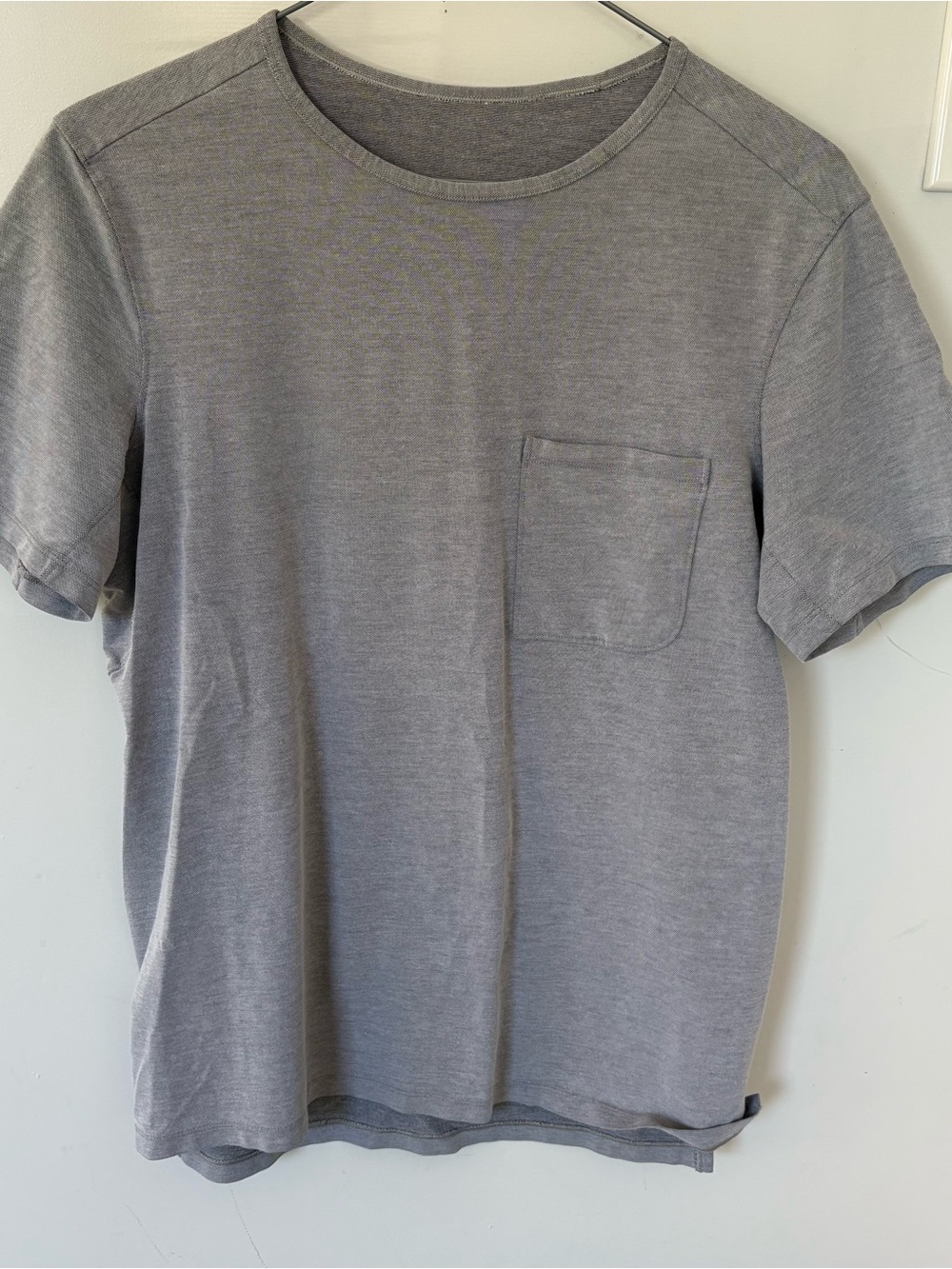 Lululemon Grey Short Sleeve Pocket Tee Shirt | Heathered Grey Crewneck Top Sz SM